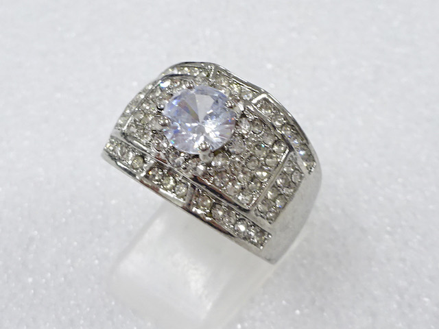 Japanese Kimono / Antique Accessories Metal